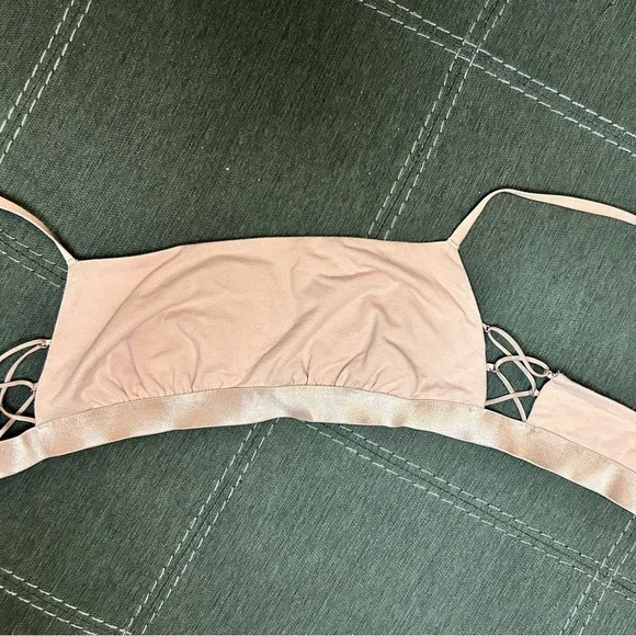 Pink Aerie Bra - Picture 3 of 8